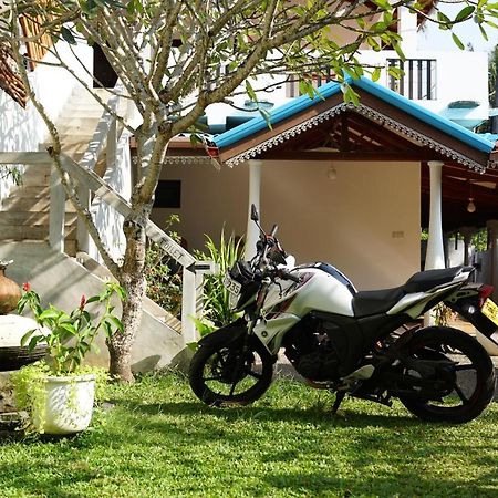 The Soul Inn Kabalana Ahangama Exterior photo
